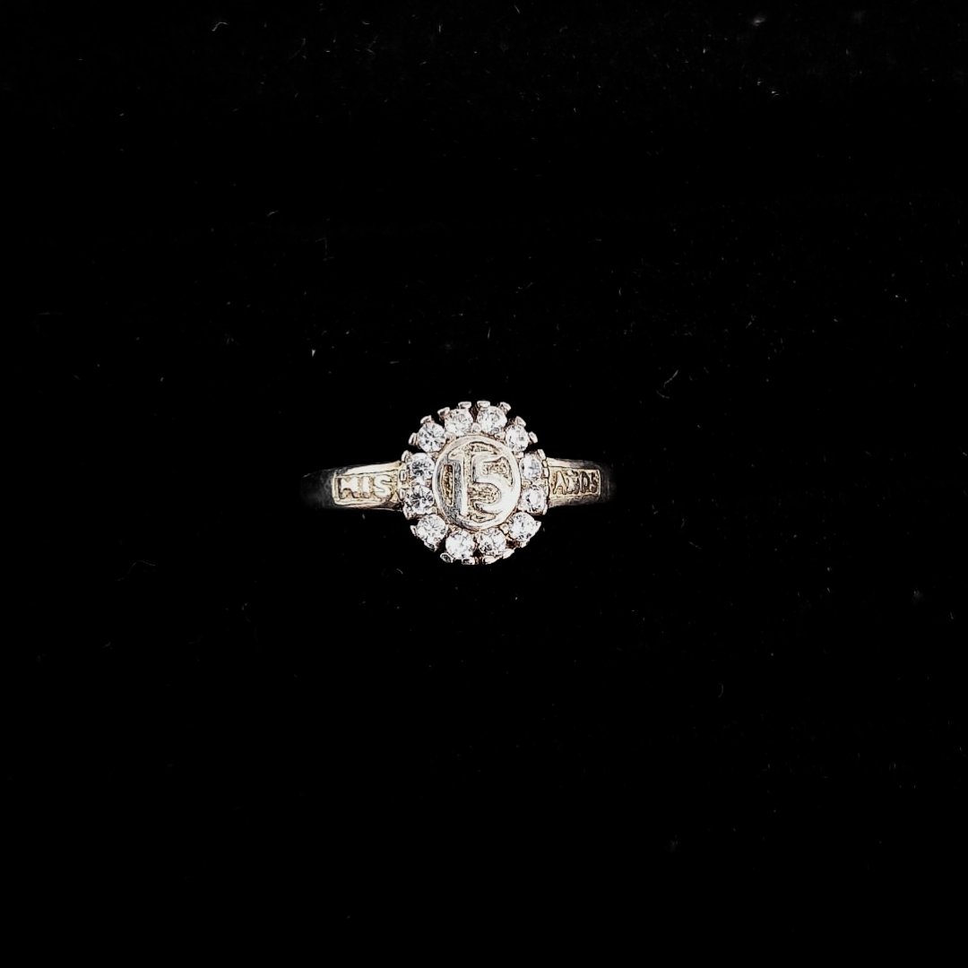 ANILLO 15 AÑOS ESTILO CIRCULO 