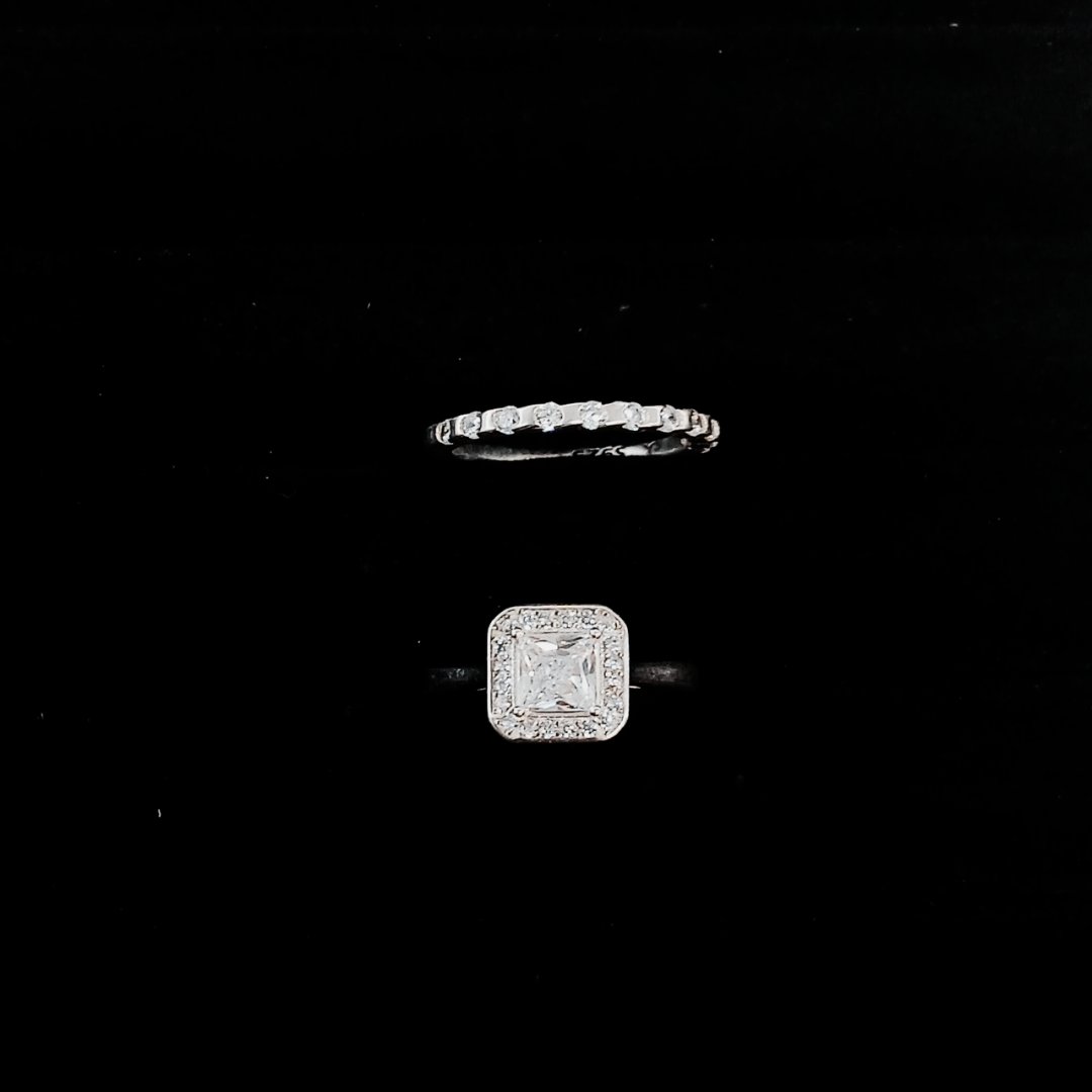 ANILLO COMPROMISO ESTILO CUADRADO 