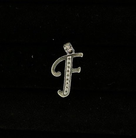 DIJE LETRA "F" GRANDE 