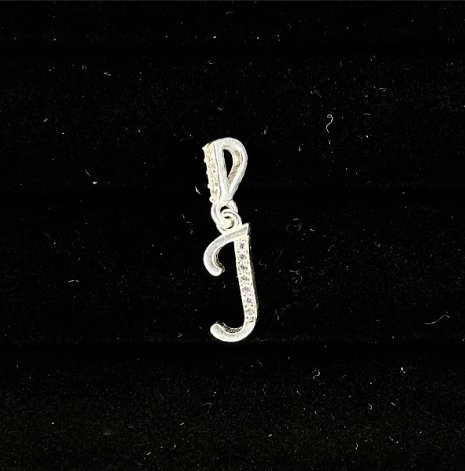 DIJE LETRA "J" CARTA 