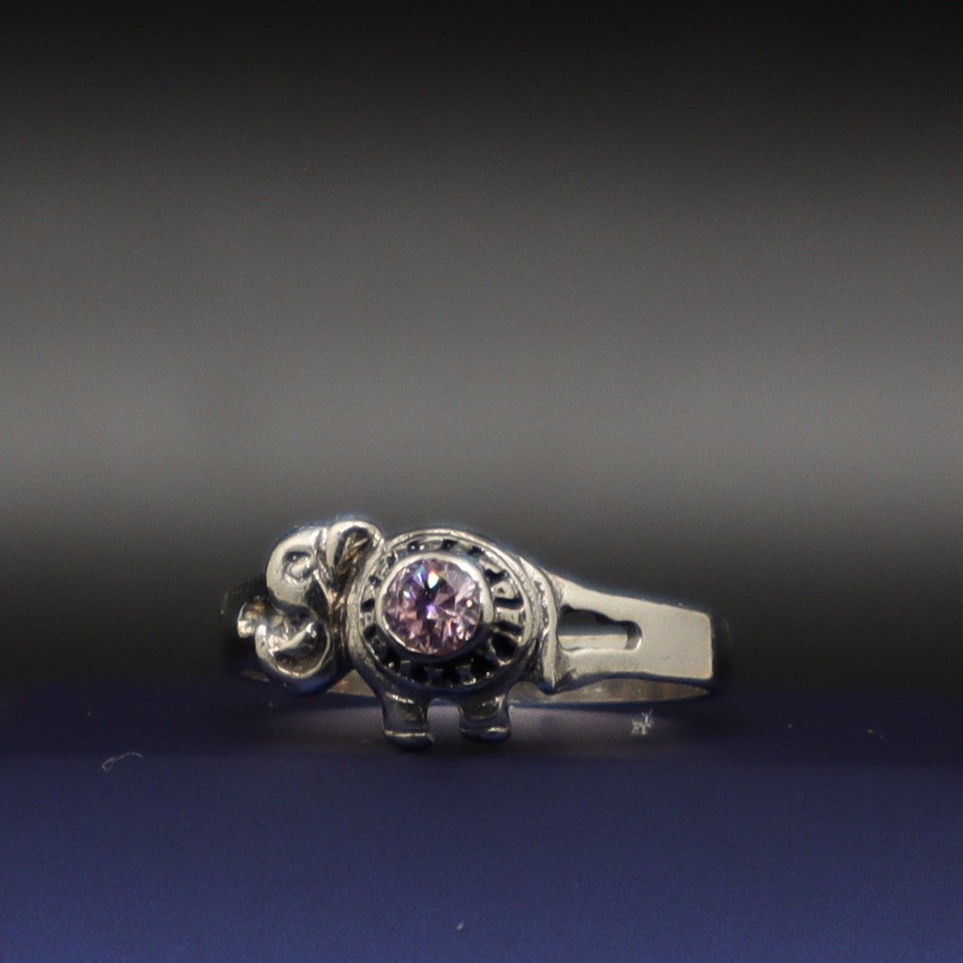 ANILLO ELEGANTE PIEDRA ROSADA