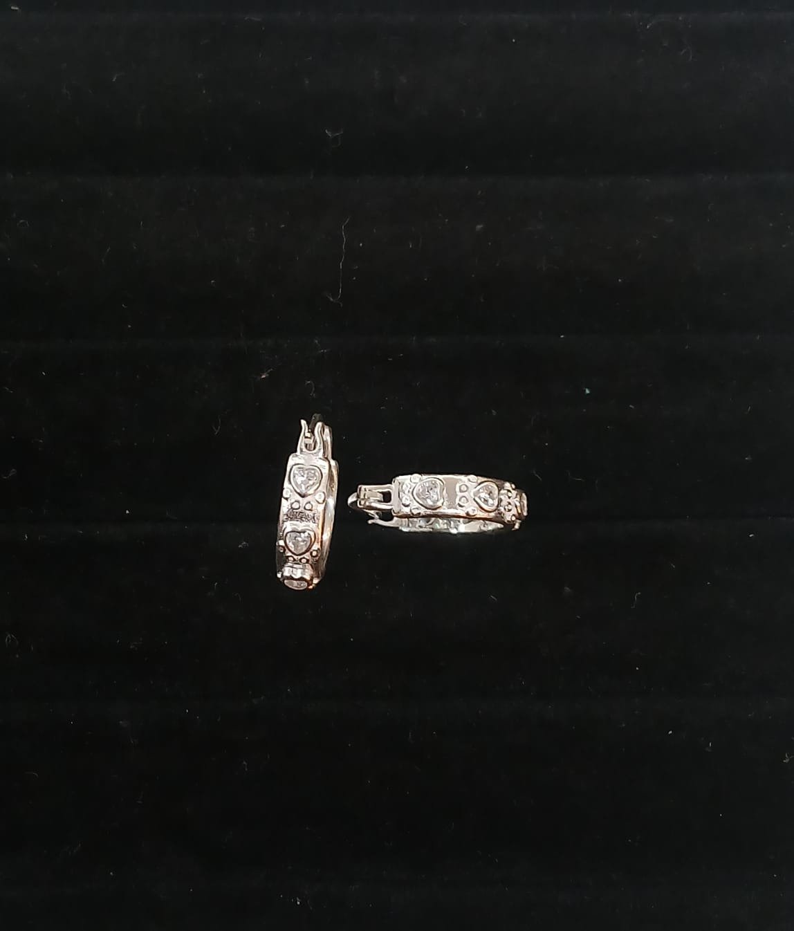 HUGGIES HUELLITA CON PIEDRA