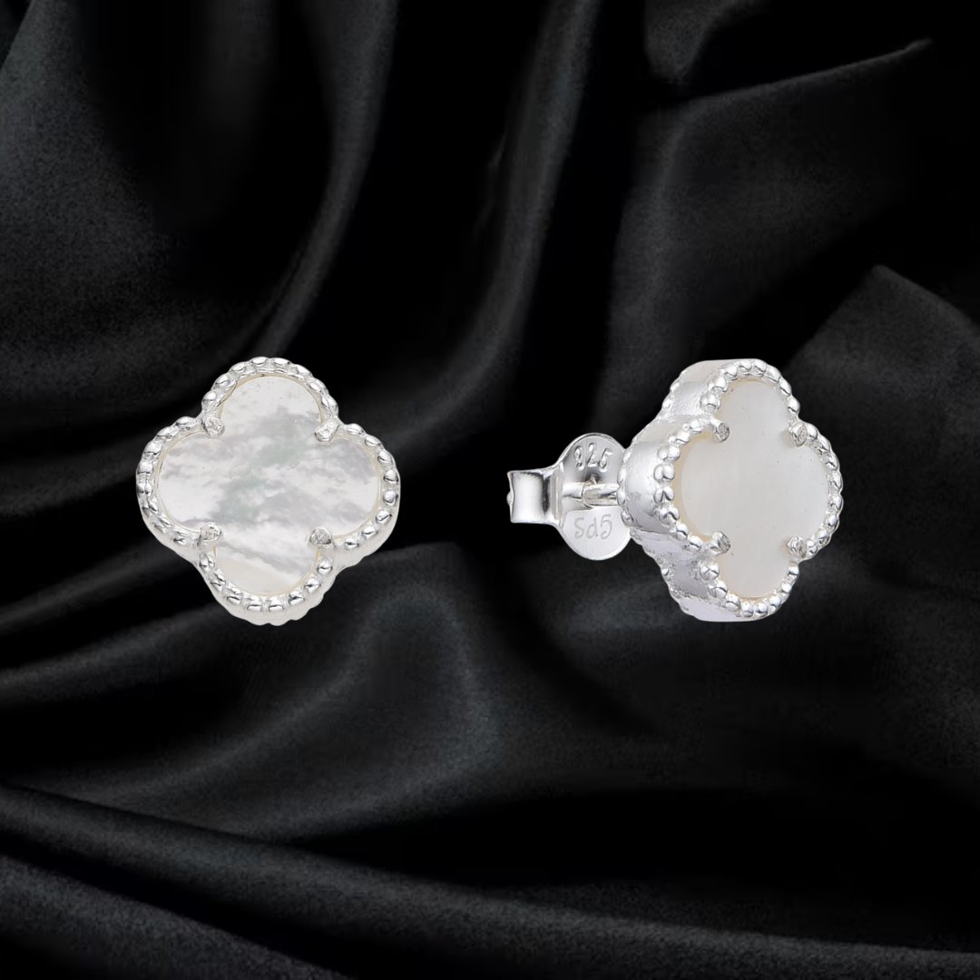 ARETES TREBOL BLANCO 