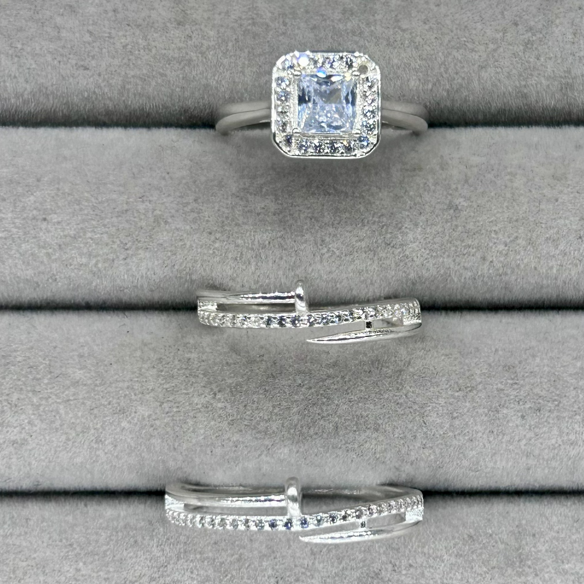 ANILLO TRIO ESTILO CLAVO 