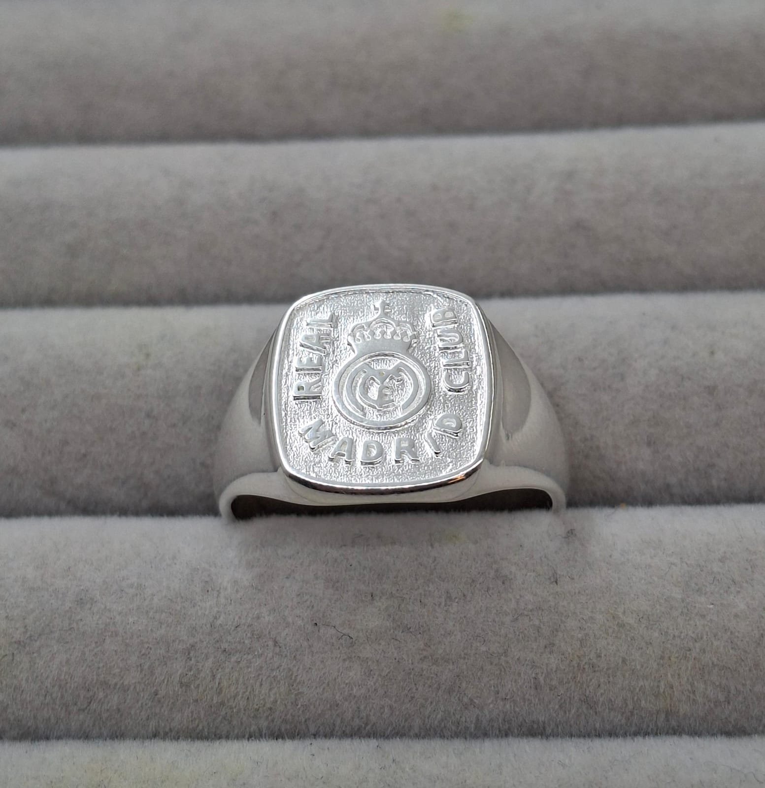ANILLO REAL MADRID CLUB DE FÚTBOL