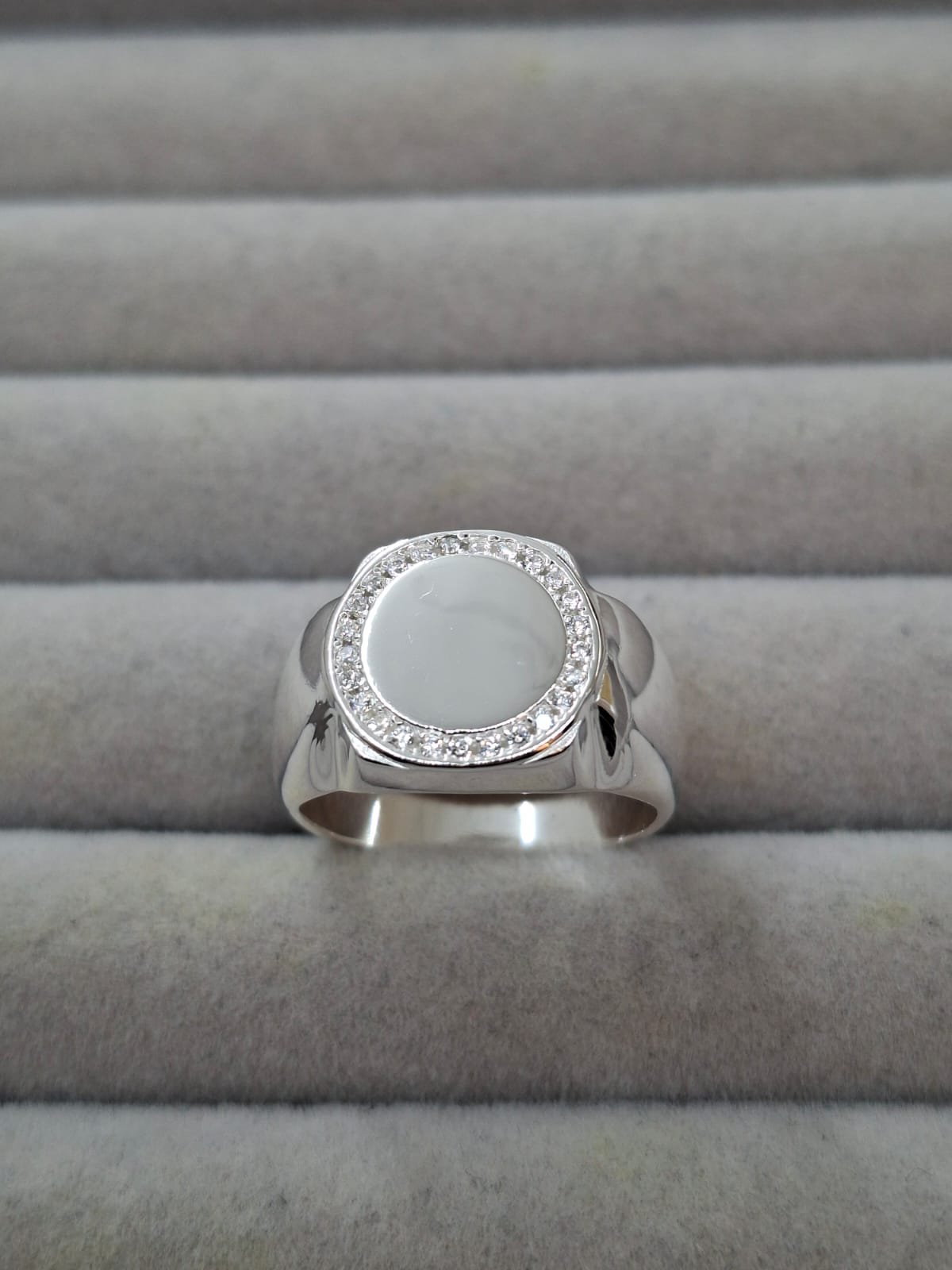 ANILLO CON CIRCONIA 