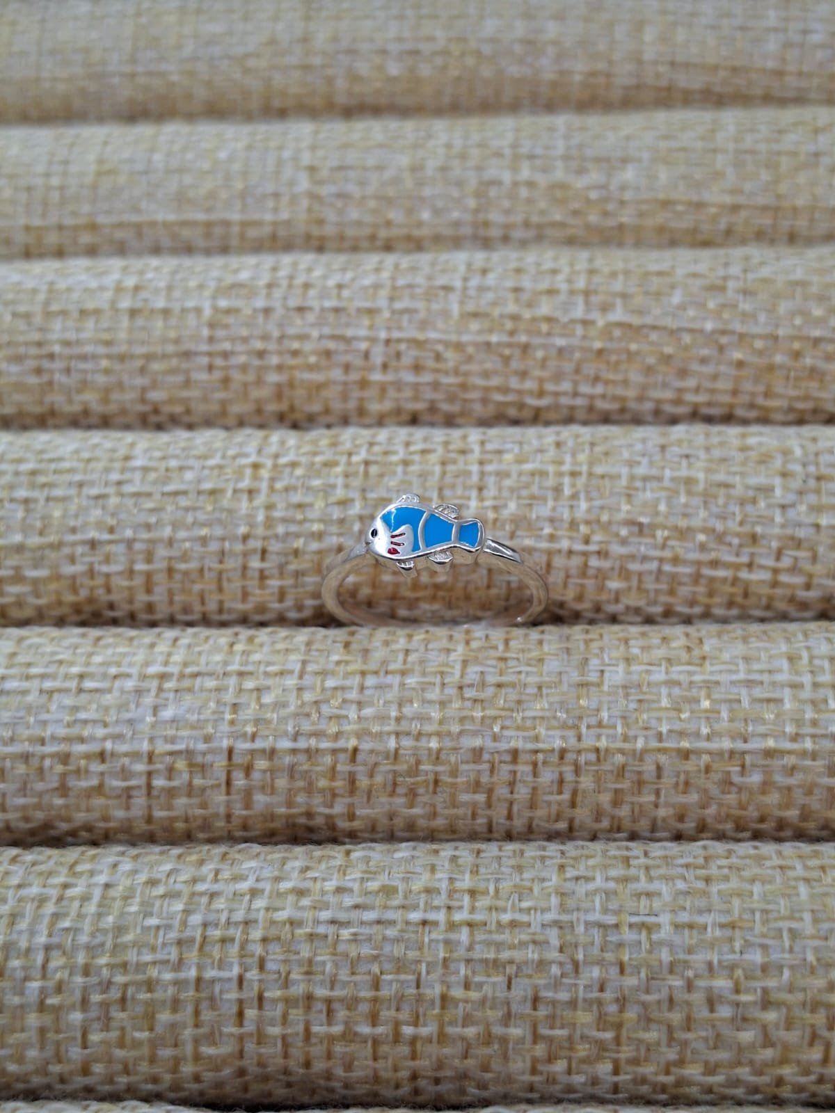 ANILLO PEZ