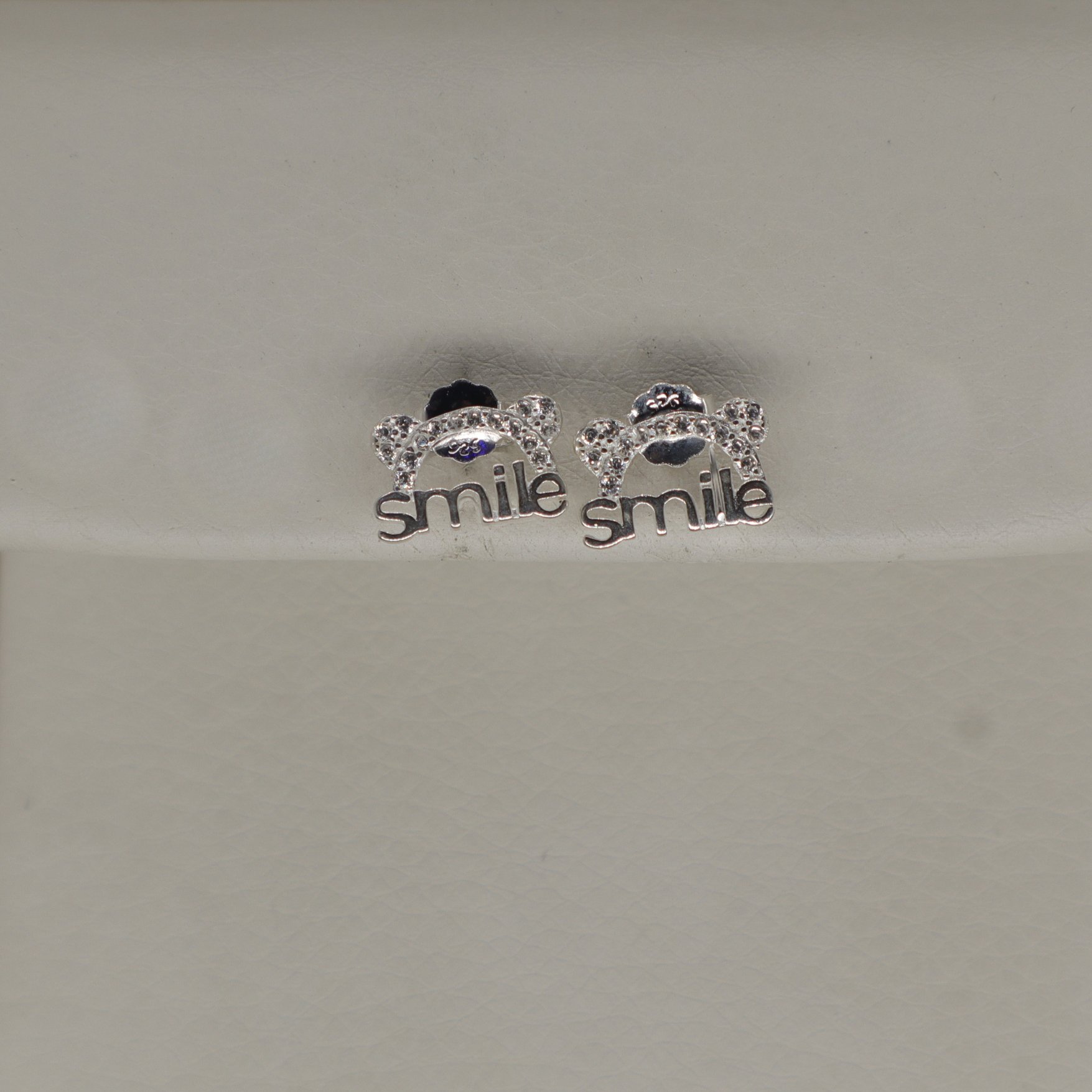 ARETE SMILE