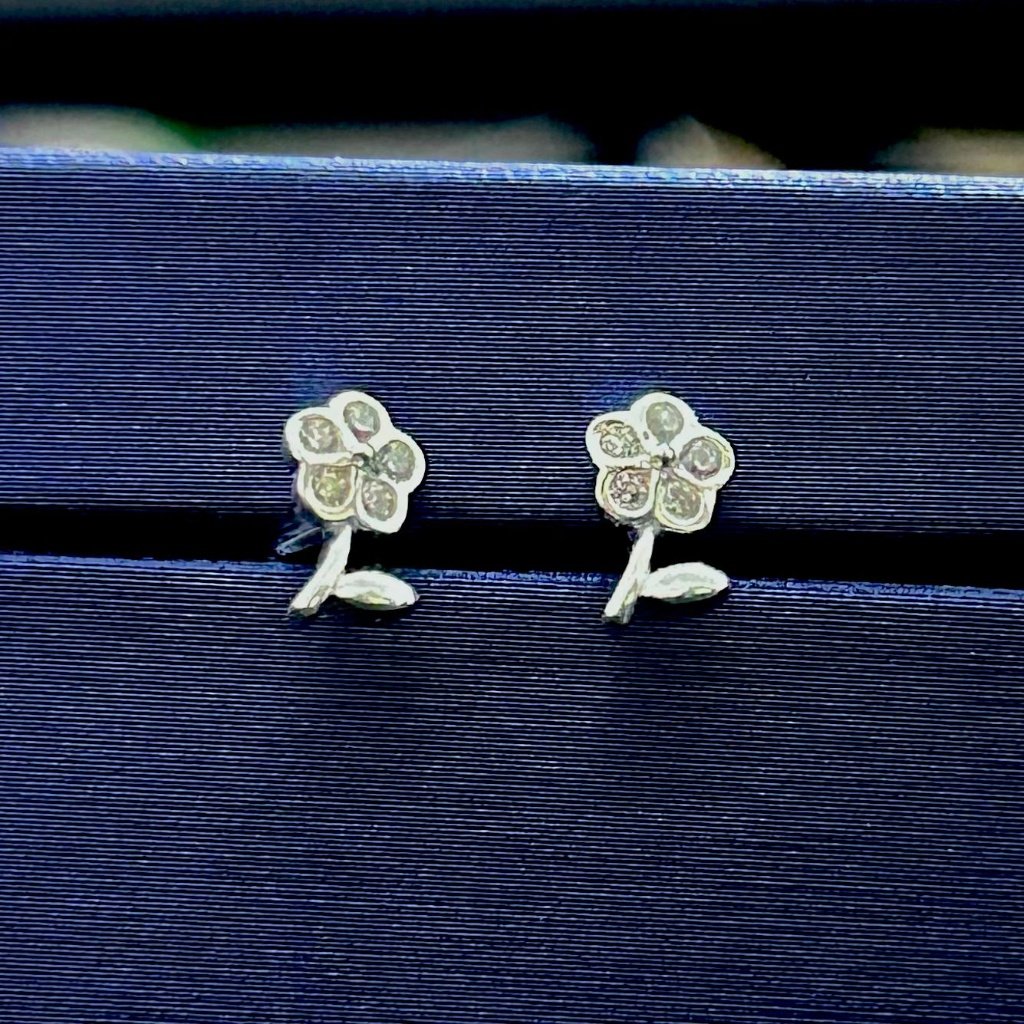 ARETE ESTILO FLORECITA