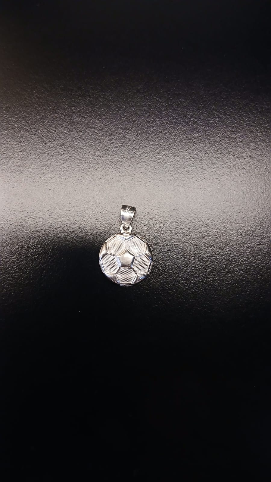 DIJE PELOTA DE FUTBOL 