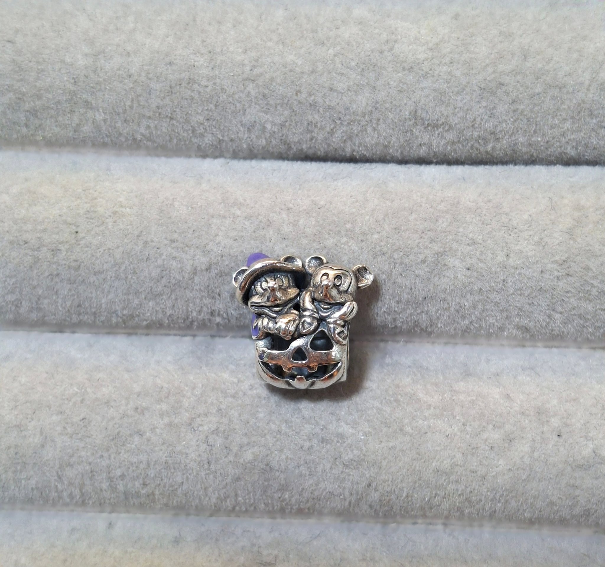 CHARM MICKEY Y MINNIE HALLOWEEN