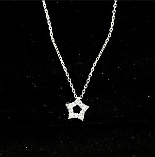 GARGANTILLA DE ESTRELLA CON CIRCONIAS