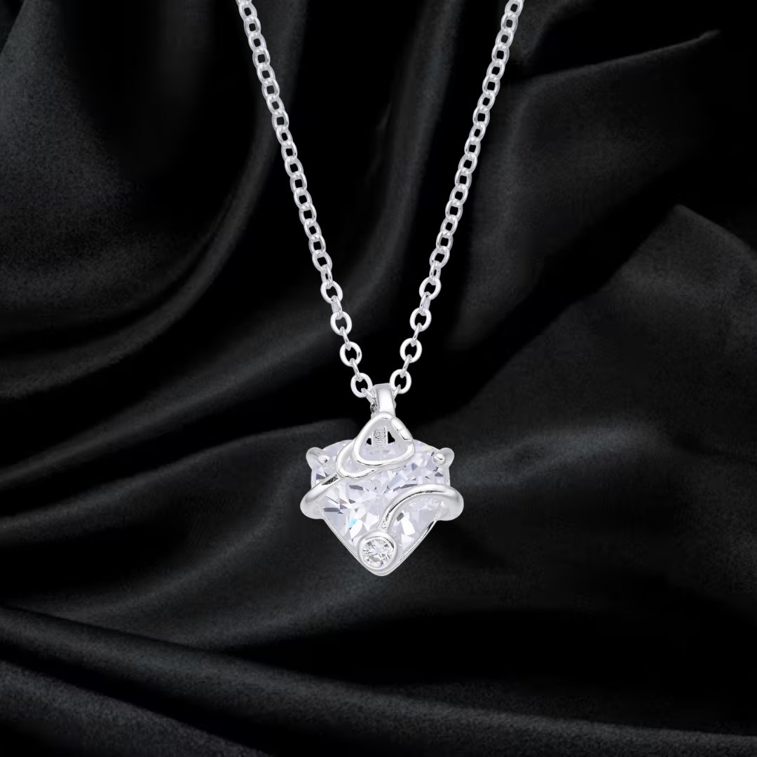 GARGANTILLA DE CORAZON CON ESTETOSCOPIO 